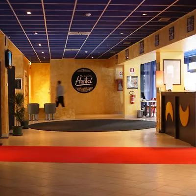 New Generation Hostel Chic Sempione Milan
