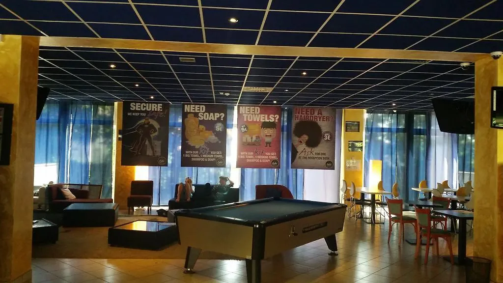 New Generation Hostel Chic Sempione Milan